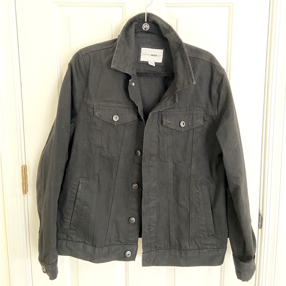 Black Men’s Jean Jacket